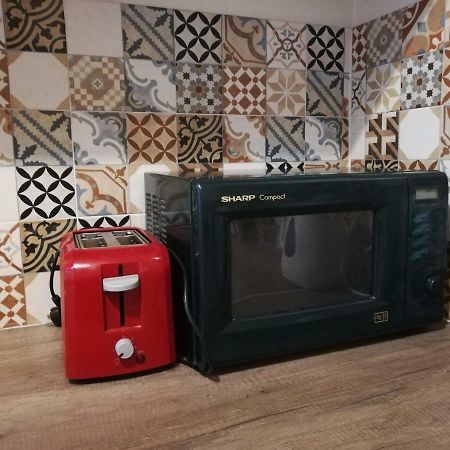 2 Room Apartment In Embasy Area ريغا المظهر الخارجي الصورة