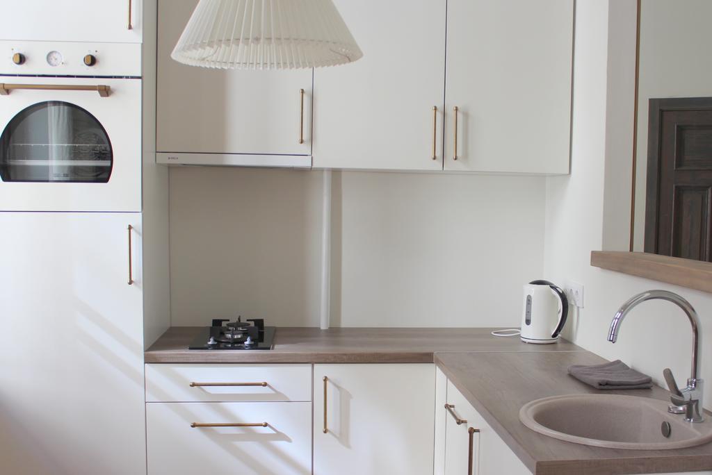2 Room Apartment In Embasy Area ريغا المظهر الخارجي الصورة