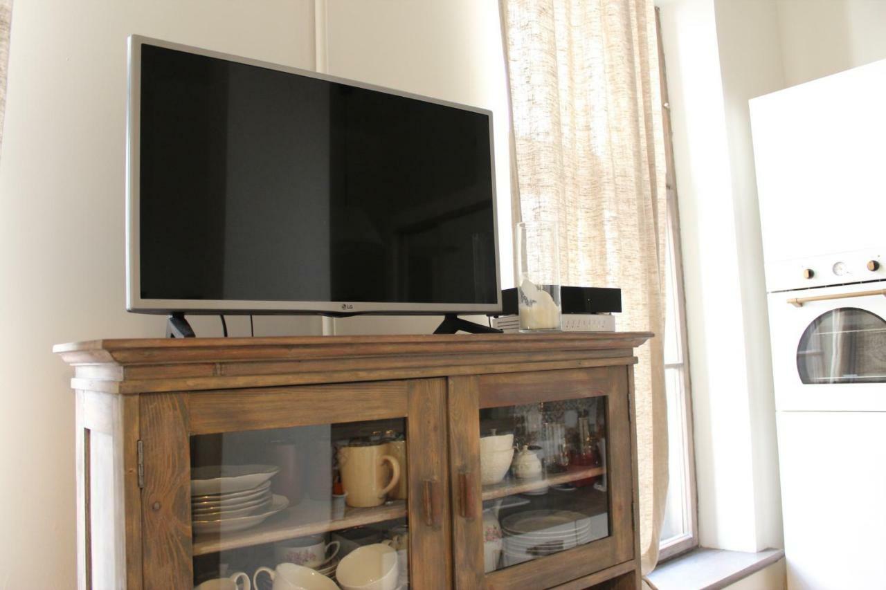 2 Room Apartment In Embasy Area ريغا المظهر الخارجي الصورة