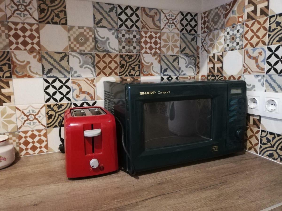 2 Room Apartment In Embasy Area ريغا المظهر الخارجي الصورة